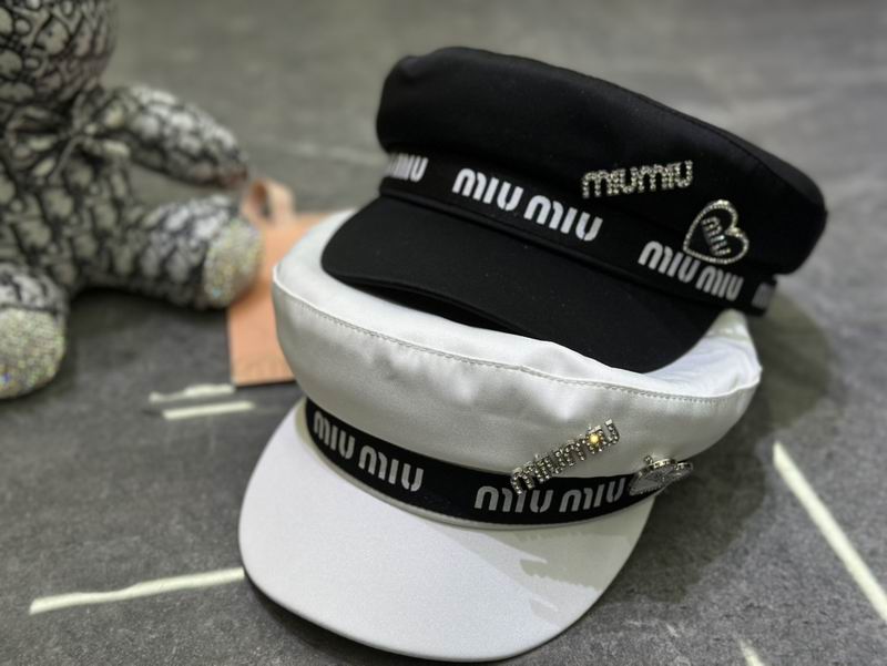 Miumiu cap dx01